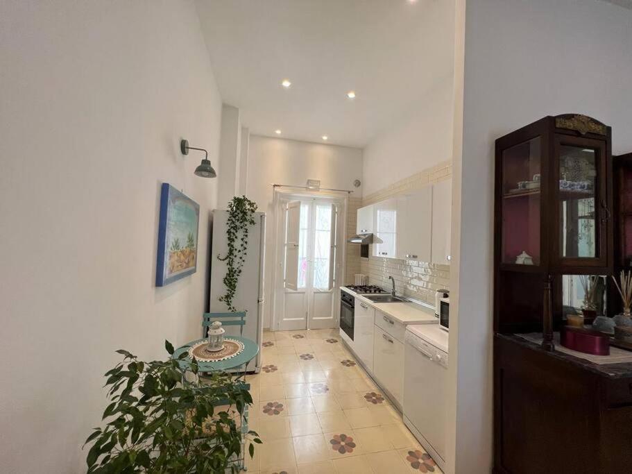 Lux Domus Apartment Bari Exterior photo