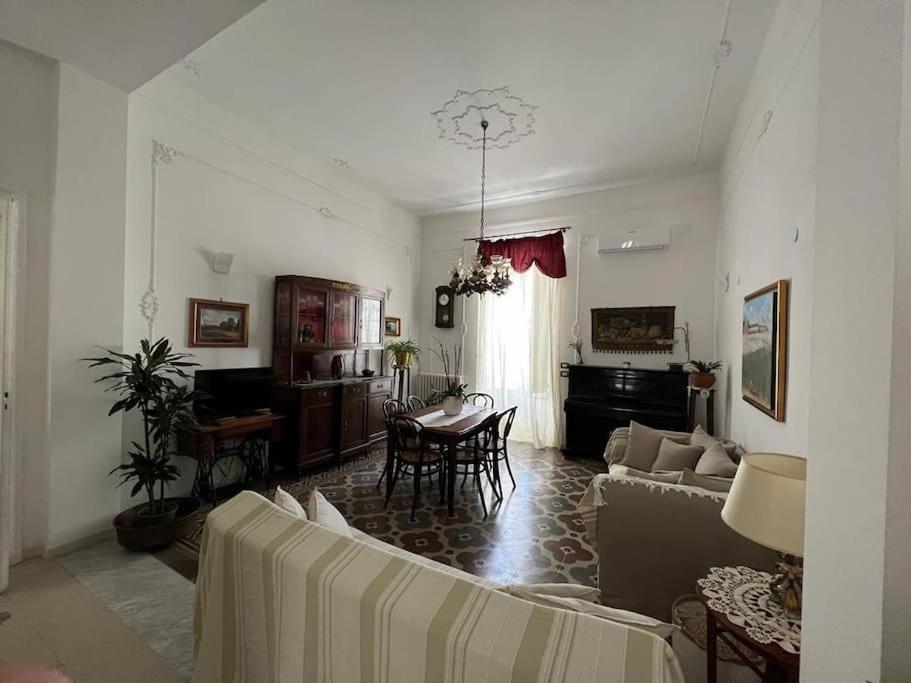 Lux Domus Apartment Bari Exterior photo