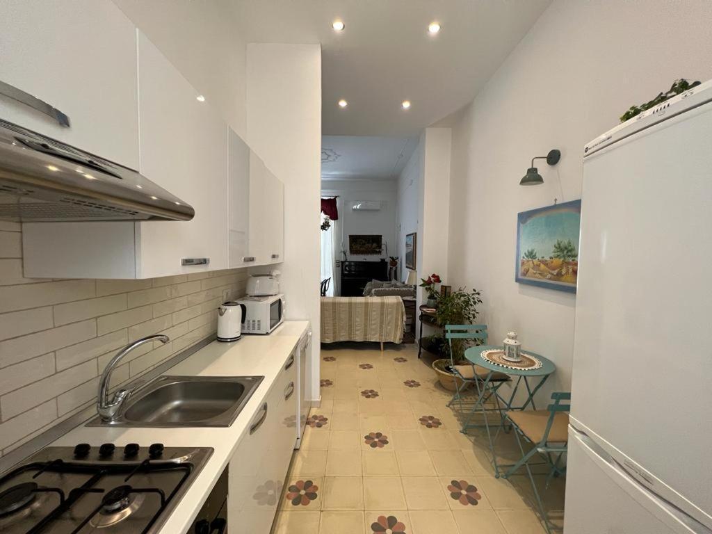 Lux Domus Apartment Bari Exterior photo